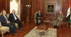 Barzanî ligel serkirdeyên rojava civiya